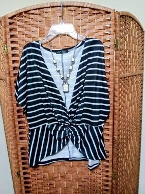 SHEIN Black & White Striped Twist-Front V-Neck Top